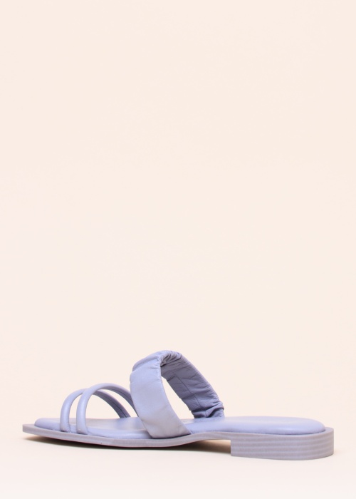 Tamaris nahast kingad