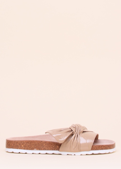 Bullboxer nahast sandaalid