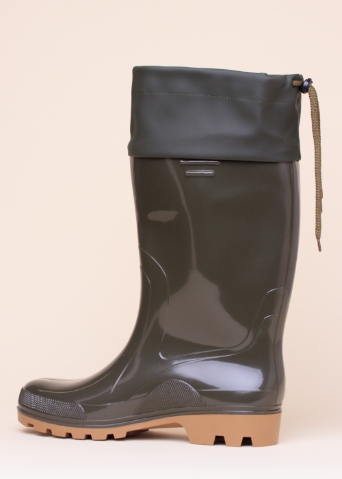 Demar kummikud Grand-s