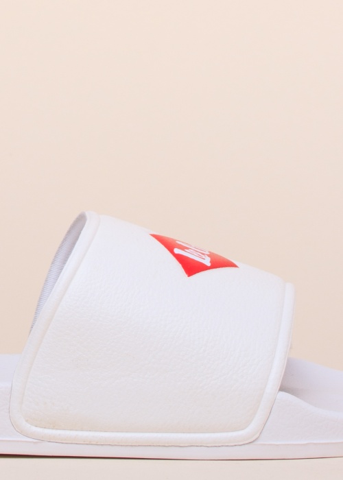 Lee Cooper basseiniplätud