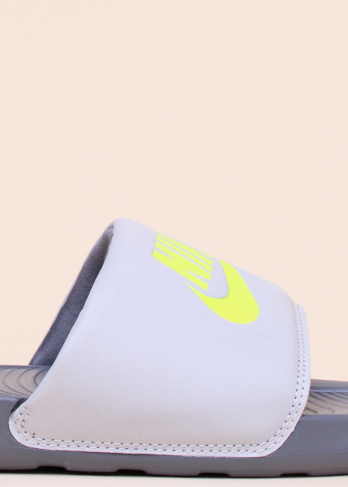 Шлёпанцы для бассейна Victori One Nike