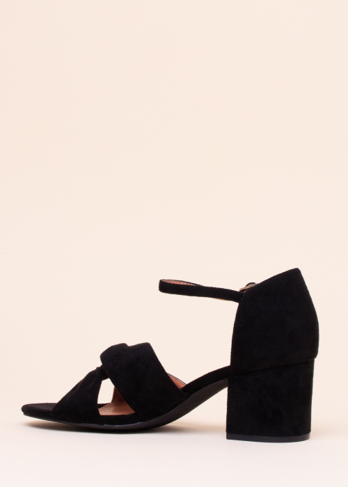 Bianco kingad Biacate