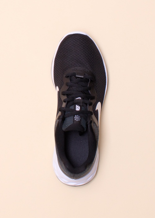 Беговые кроссовки Revolution 6 Nn Nike