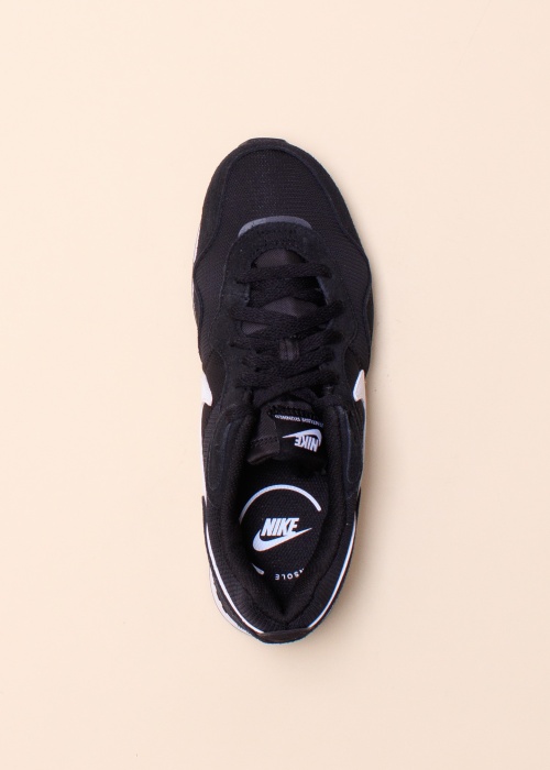 Кроссовки Venture Runner Nike