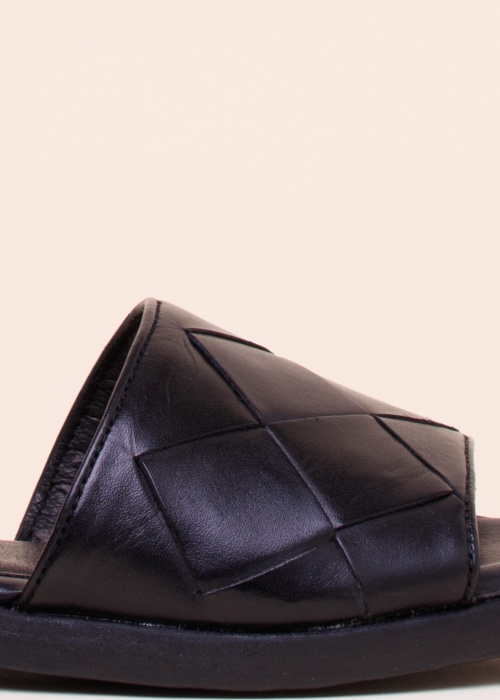 Marco Tozzi lahtised kingad