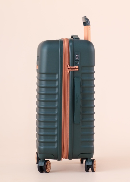 Чемодан размер M Cavalet