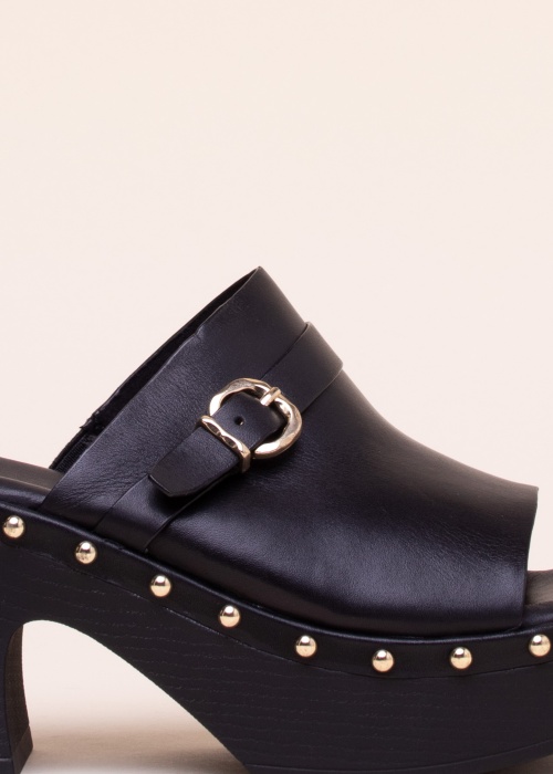 Кожаные туфли Tamaris