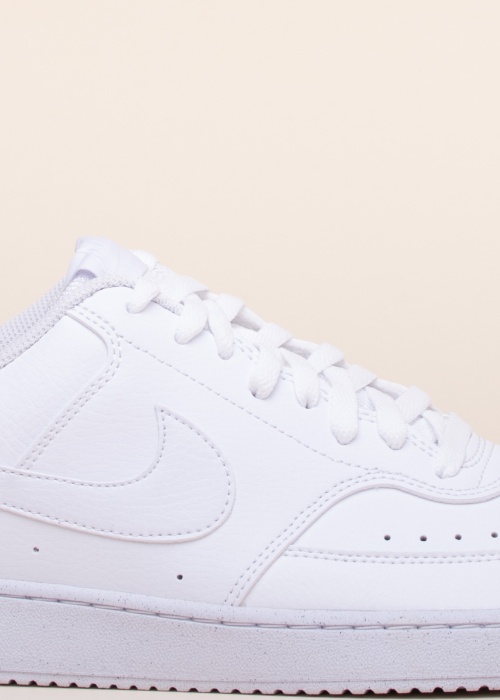 Nike tennised Court Vision