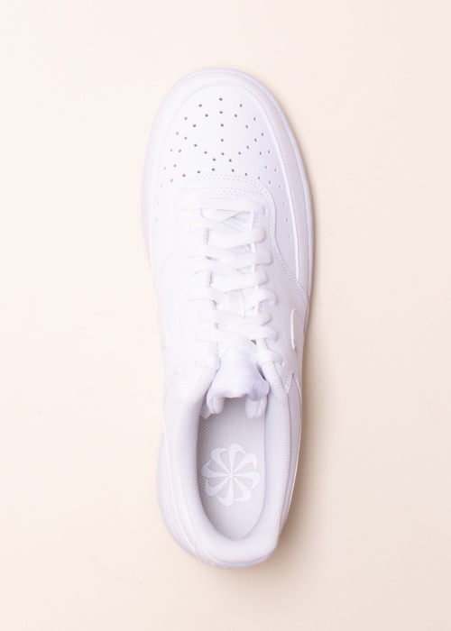 Nike tennised Court Vision