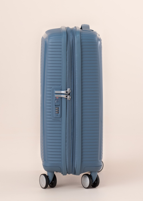 Чемодан Soundbox American Tourister