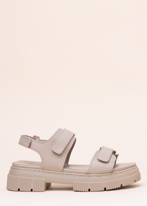 Tamaris lahtised kingad