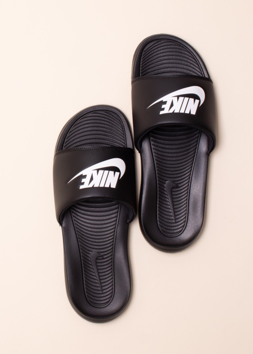 Nike basseiniplätud Victori One