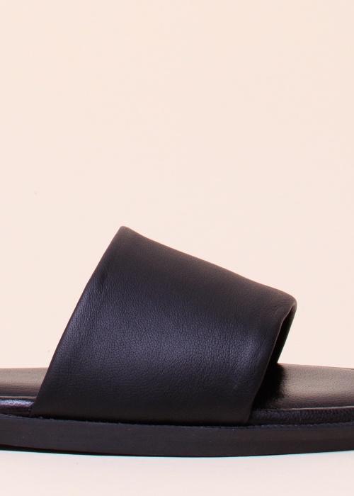 Кожаные сандалии Tamaris