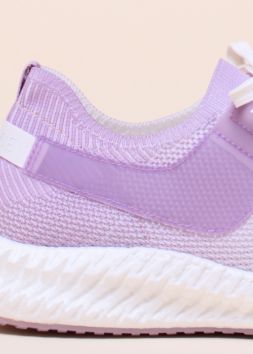 Кроссовки Caprice