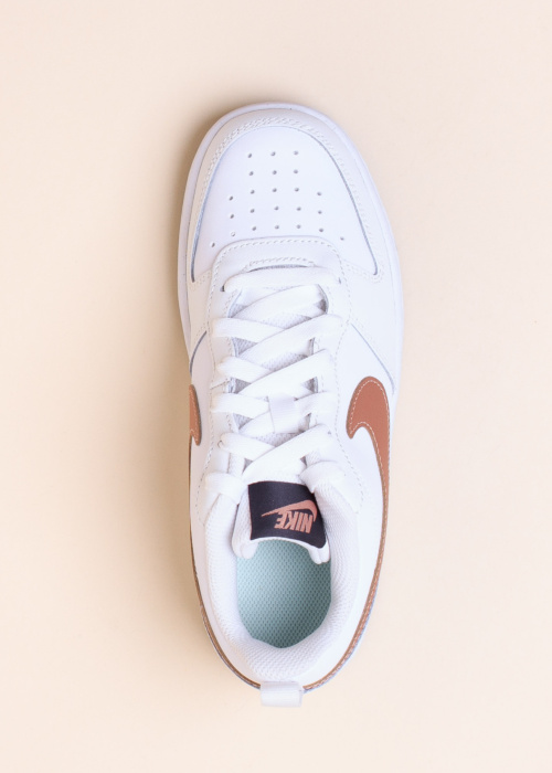 Nike tennised Court Borough Low 2