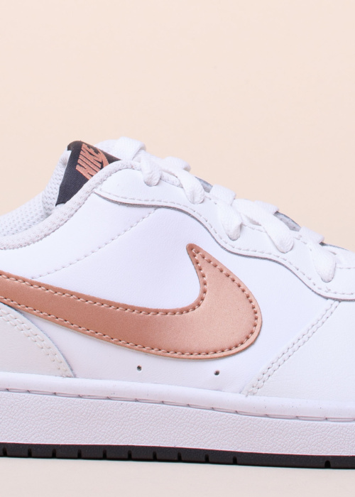 Nike tennised Court Borough Low 2