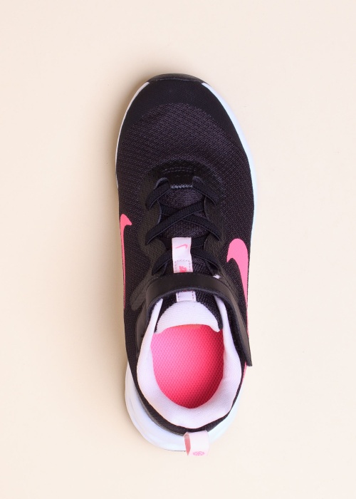 Беговые кроссовки Revolution 6 Nike