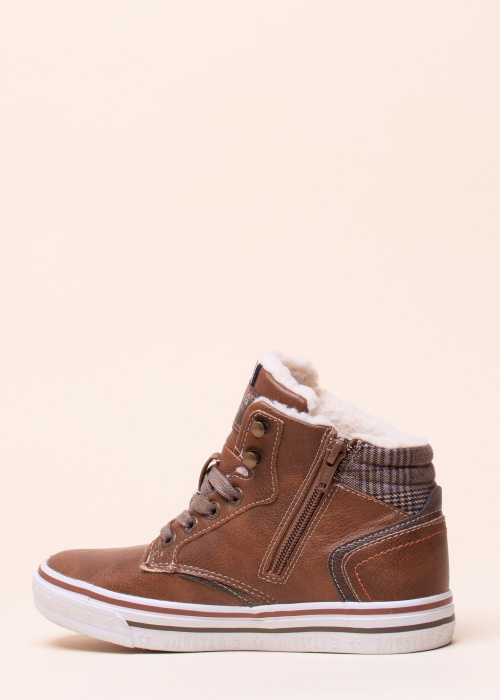 Тенниски Mustang