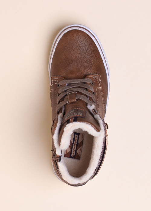 Тенниски Mustang