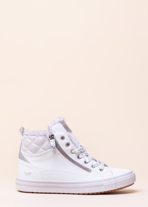 Тенниски Mustang