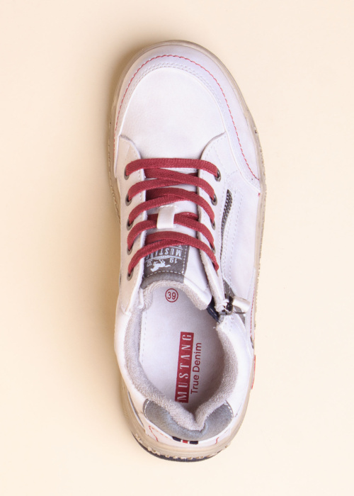 Кроссовки Mustang