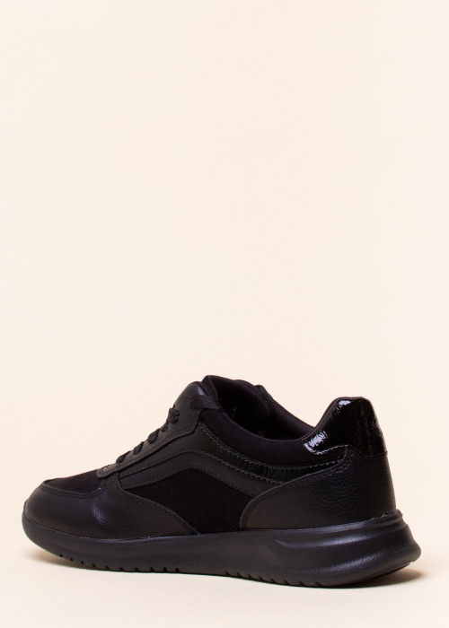 Кроссовки Tamaris