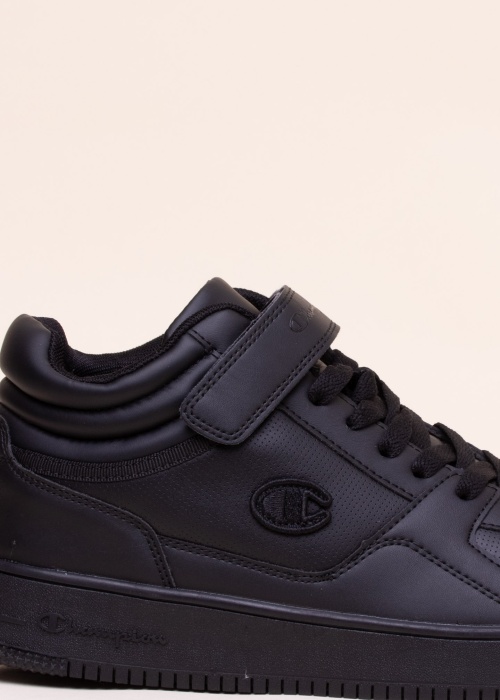 Тенниски Champion