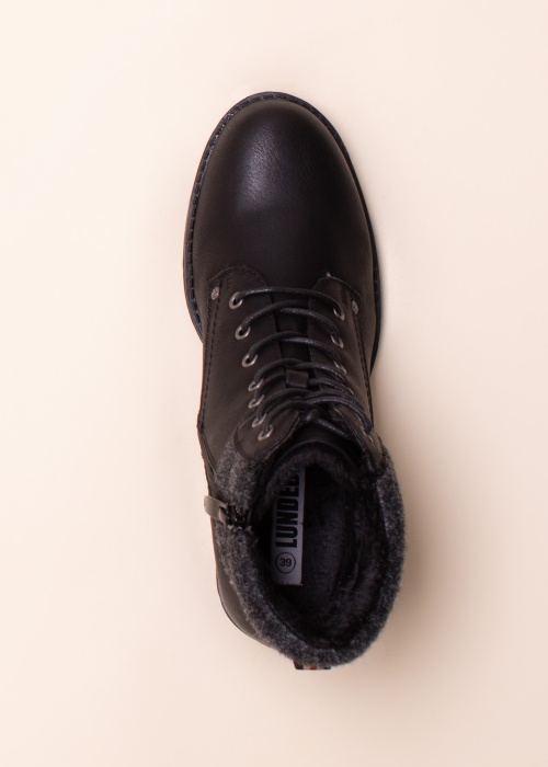 Lundeberg poolsaapad Emmy