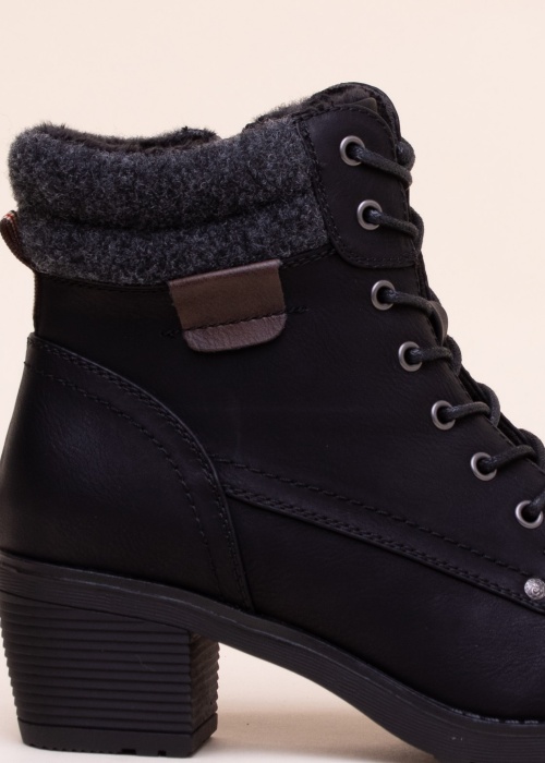 Lundeberg poolsaapad Emmy