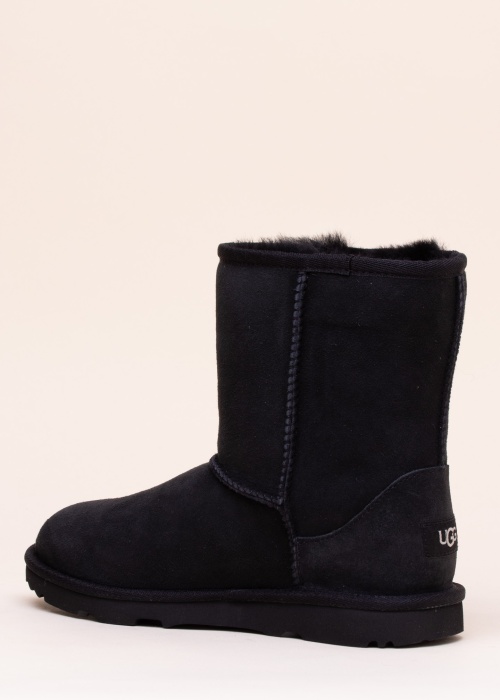 UGG poolsaapad Classic II