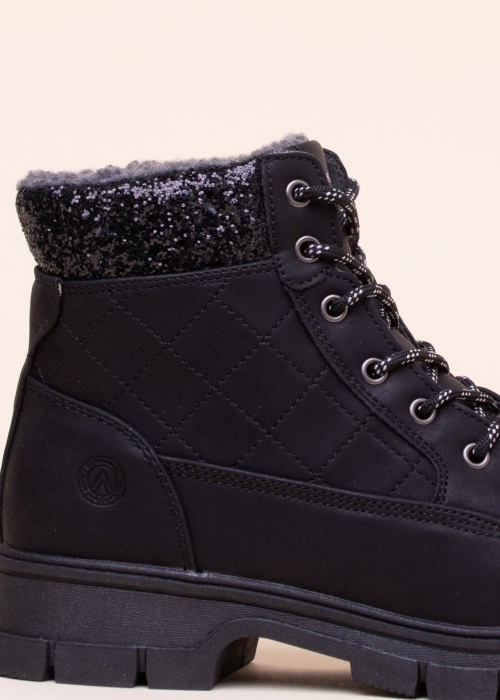 Catmandoo poolsaapad Ikka