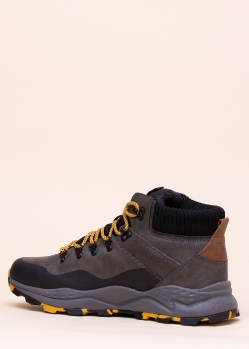 Wrangler matkasaapad Crossy