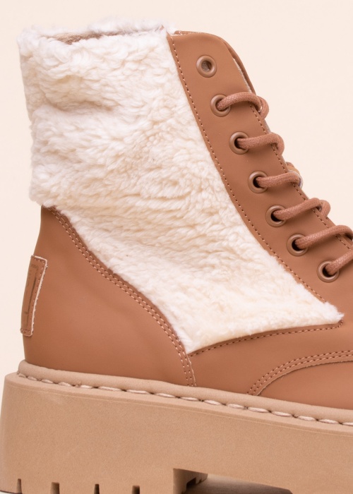 Steve Madden poolsaapad Skettle