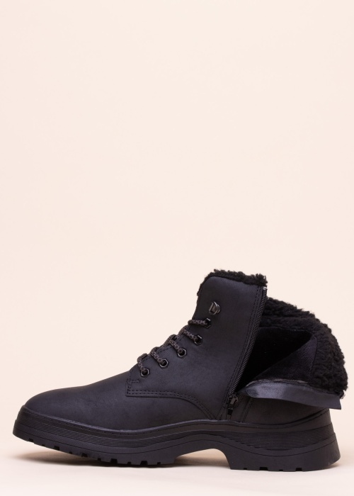 Lundeberg poolsaapad Harold