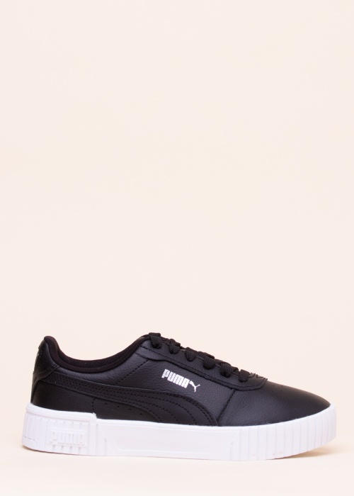 Puma tennised Carina