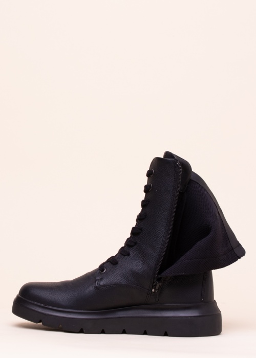 Ecco poolsaapad Nouvelle