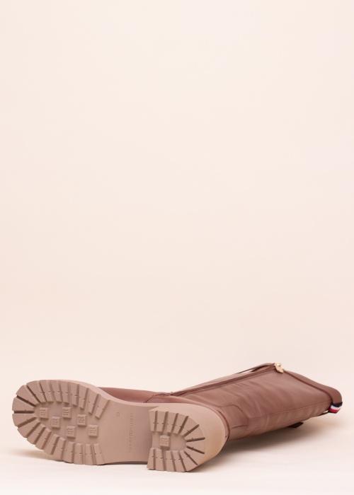 Tommy Hilfiger saapad