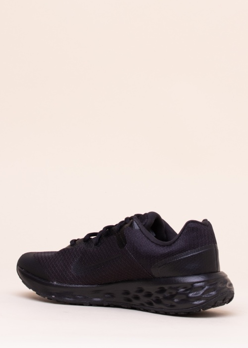 Беговые кроссовки Revolution 6 Nike