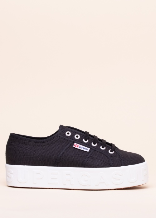 Superga tennised