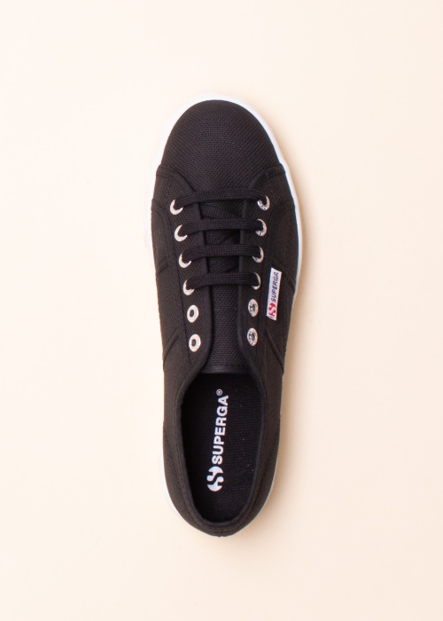 Superga tennised