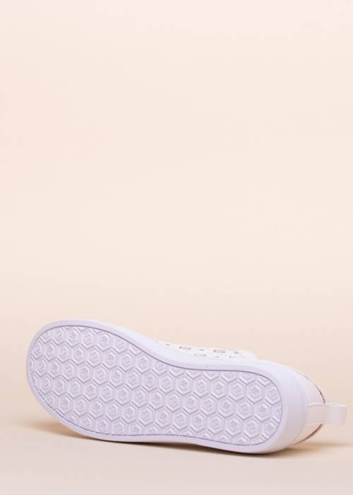 Bagatt tennised Elea