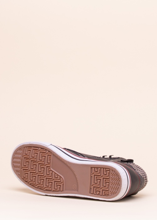 Тенниски Mustang