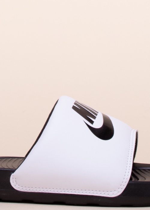 Шлёпанцы для бассейна Victori One Nike