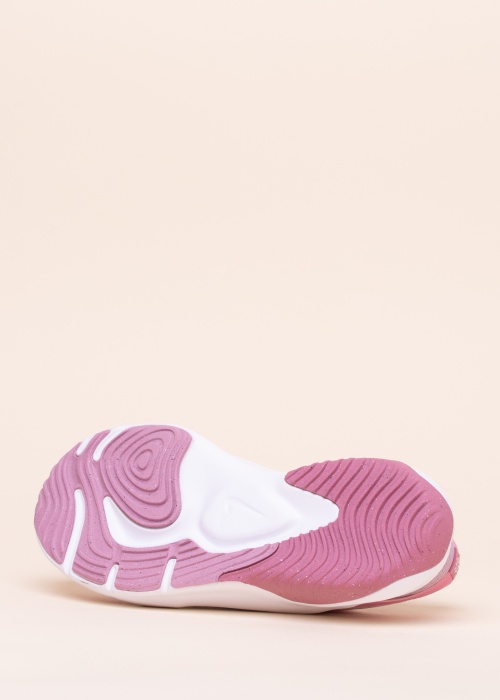 Тренировочные кроссовки Legend Essential 3 Nike