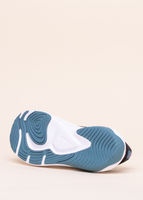 Тренировочные кроссовки Legend Essential 3 Nike