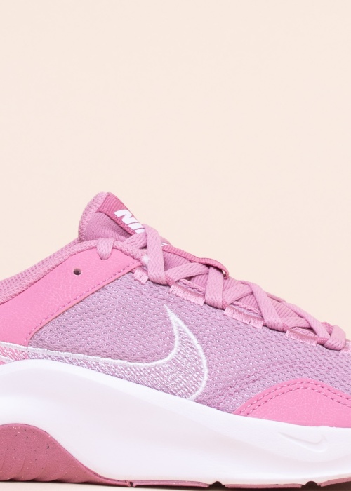 Тренировочные кроссовки Legend Essential 3 Nike