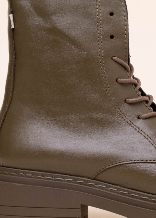 Musse & Cloud poolsaapad Ejeny