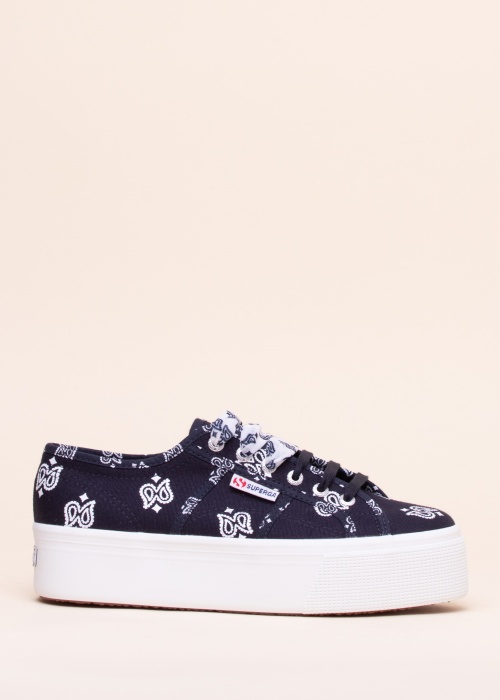 Superga tennised