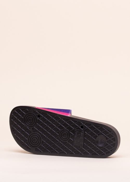 Шлепанцы Best Buy
