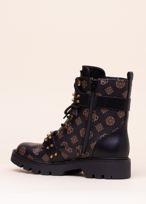 Guess poolsaapad Rodeta3